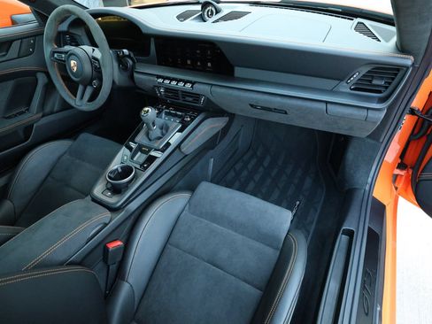 Used 2026 Porsche 911 GT3 RWD image 2