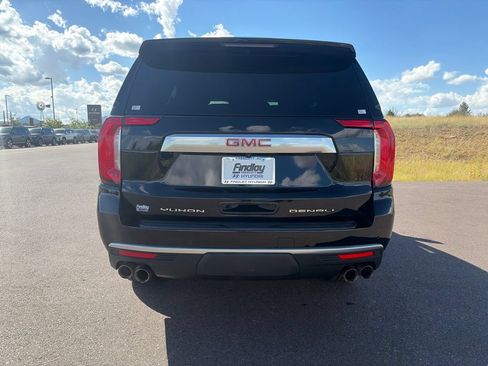 Used 2024 GMC Yukon Denali AWD/4WD image 5