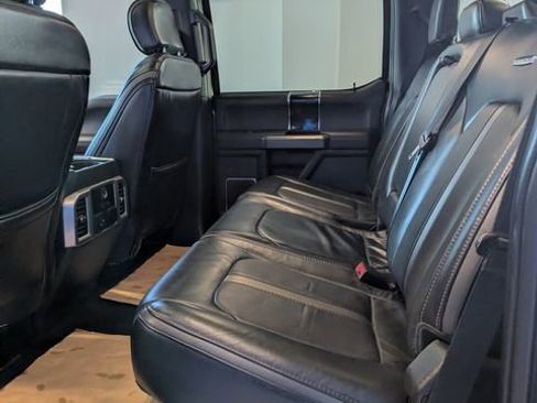Used 2022 Ford F250 Platinum w/ Tremor Off-Road Package image 14