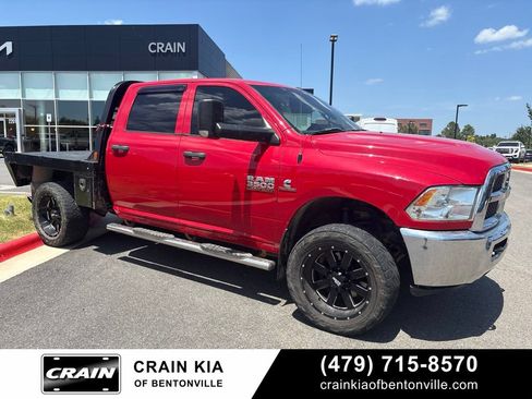 Used 2018 RAM 3500 Tradesman w/ Chrome Appearance Group AWD/4WD image 1