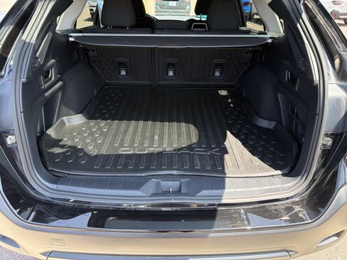 Used 2024 Subaru Outback Premium AWD/4WD image 21