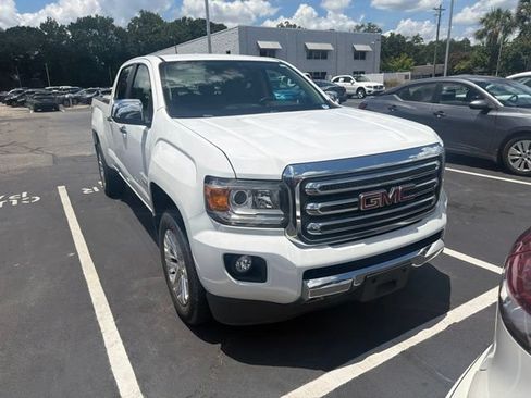 Used 2015 GMC Canyon SLT w/ Driver Alert Package AWD/4WD image 3
