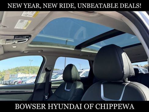 Certified 2022 Hyundai Tucson Limited w/ Cargo Package image 14