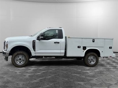 New 2025 Ford F250 XL w/ FX4 Off-Road Package