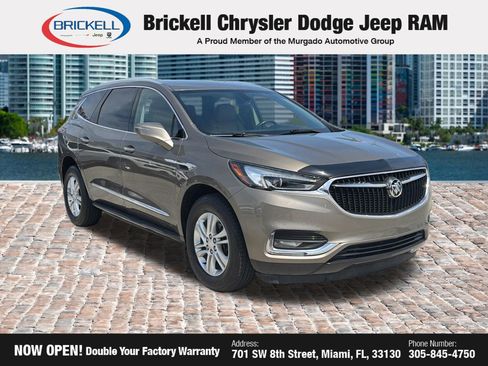 Used 2020 Buick Enclave Essence w/ LPO, Hit The Road Package FWD image 7