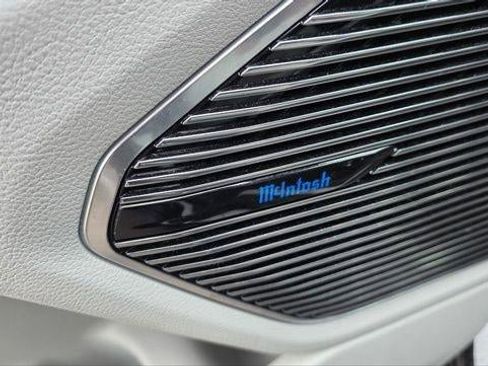 Used 2023 Jeep Grand Cherokee L Overland image 15