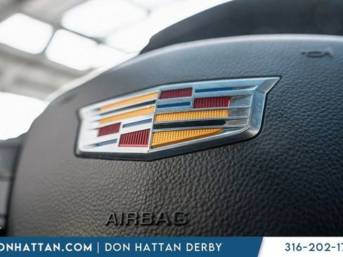 Used 2020 Cadillac XT5 Premium Luxury image 17