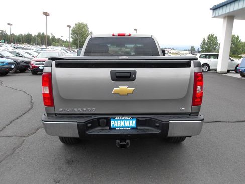 Used 2013 Chevrolet Silverado 1500 LT w/ All-Star Edition AWD/4WD image 4