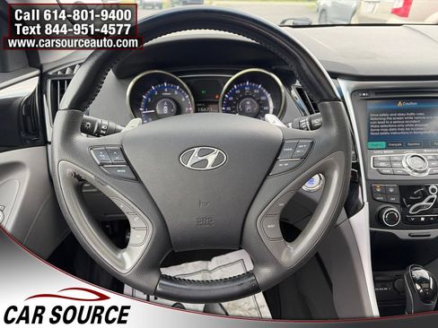 Used 2012 Hyundai Sonata Limited w/ Navigation Pkg FWD image 11