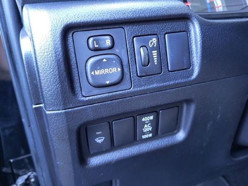 Used 2017 Toyota 4Runner Limited image 39