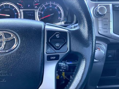 Used 2018 Toyota 4Runner SR5 Premium RWD image 25