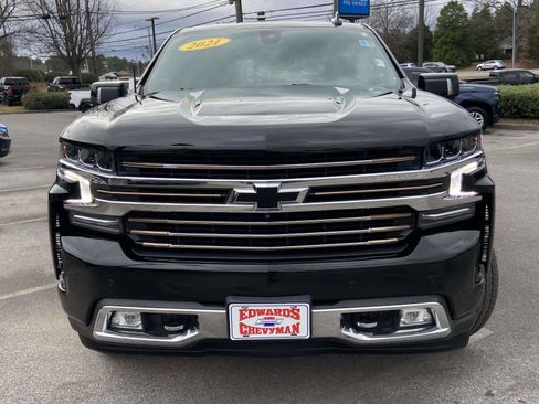 Used 2021 Chevrolet Silverado 1500 High Country w/ Technology Package image 28