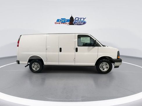 New 2025 Chevrolet Express 2500 w/ Driver Convenience Package image 10
