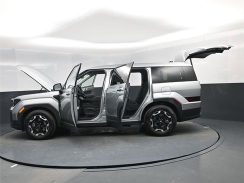 New 2026 Hyundai Santa Fe SE image 28