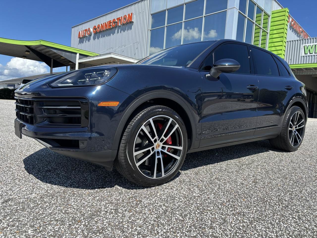 Used 2024 Porsche Cayenne S AWD/4WD image 14