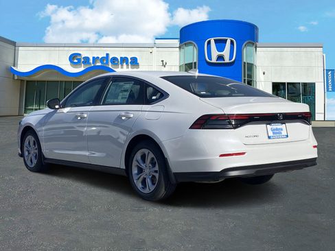New 2026 Honda Accord LX image 4