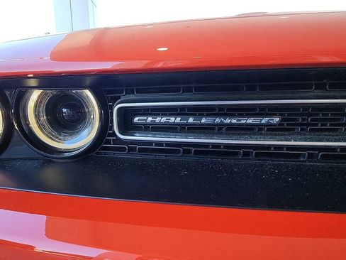 Used 2023 Dodge Challenger SXT image 28
