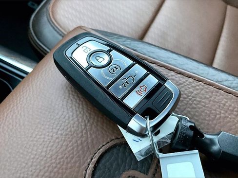 Certified 2025 Ford F150 King Ranch image 11