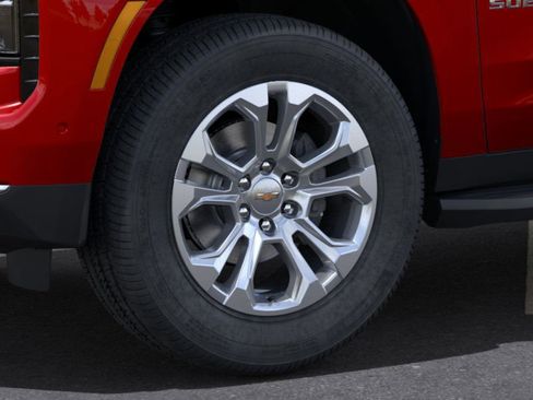 New 2025 Chevrolet Suburban LT w/ Comfort Package image 9