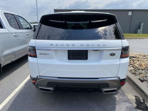 Used 2018 Land Rover Range Rover Sport HSE AWD/4WD image 6