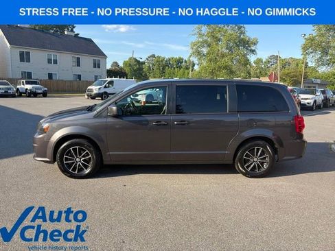 Used 2018 Dodge Grand Caravan GT FWD image 23