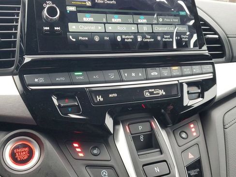 New 2026 Honda Odyssey EX-L image 24