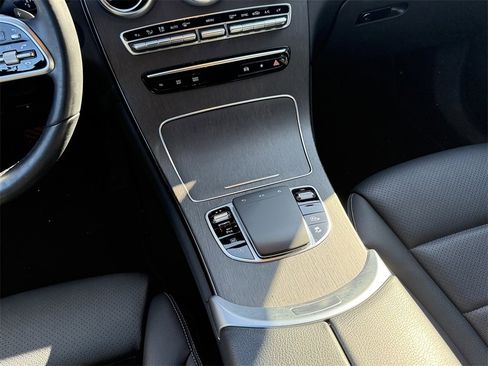 Certified 2022 Mercedes-Benz GLC 300 4MATIC image 16