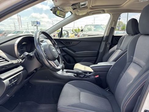 Used 2021 Subaru Crosstrek 2.0i Premium w/ Moonroof Package AWD/4WD image 11
