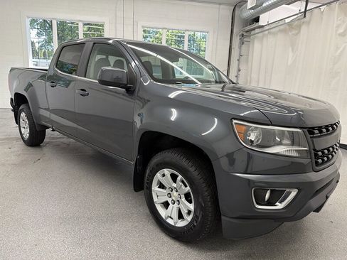 Used 2016 Chevrolet Colorado LT w/ LT Convenience Package AWD/4WD image 3
