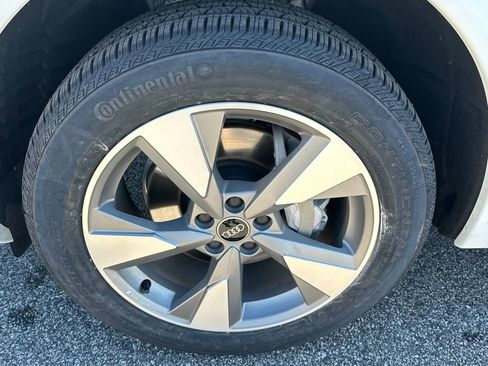 Used 2022 Audi Q5 2.0T Premium Plus image 14