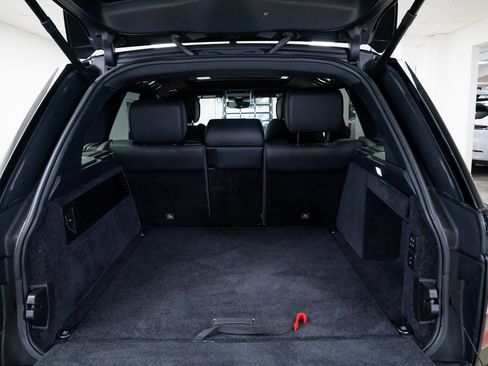 Used 2021 Land Rover Range Rover Westminster Edition image 8