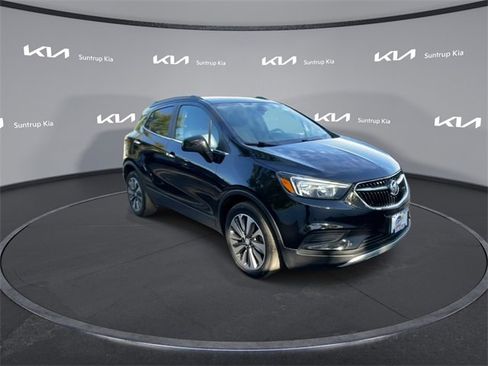 Used 2021 Buick Encore Preferred image 2