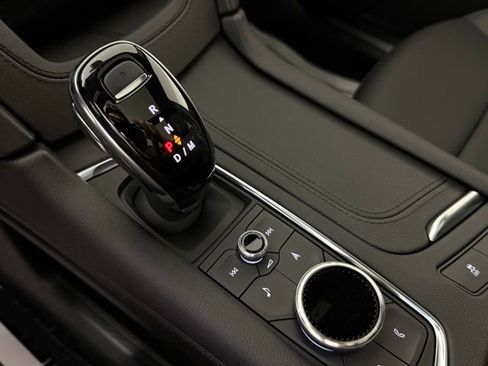 New 2026 Cadillac XT5 Premium Luxury image 17