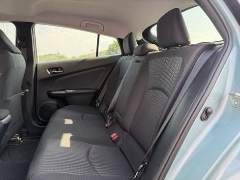 Certified 2018 Toyota Prius Three FWD image 15