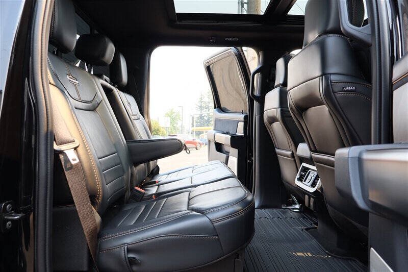 Used 2024 Ford F350 Platinum AWD/4WD image 31
