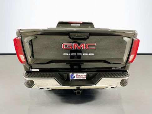 New 2026 GMC Sierra 1500 SLE AWD/4WD image 5