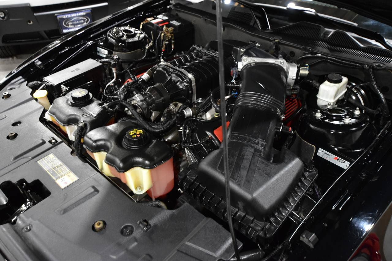 Used 2013 Ford Mustang GT Premium w/ GT Track Pkg RWD image 40