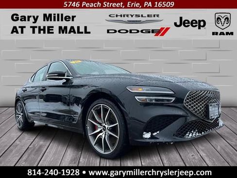 Used 2025 Genesis G70 2.5T image 1