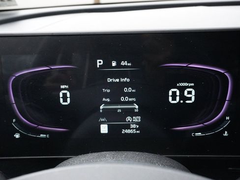 Used 2023 Kia Sportage EX image 35