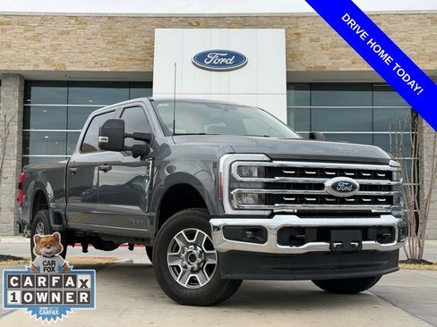 Used 2024 Ford F250 Lariat image 1