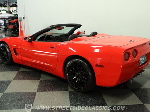 Used 1999 Chevrolet Corvette Convertible w/ Memory Pkg RWD image 7