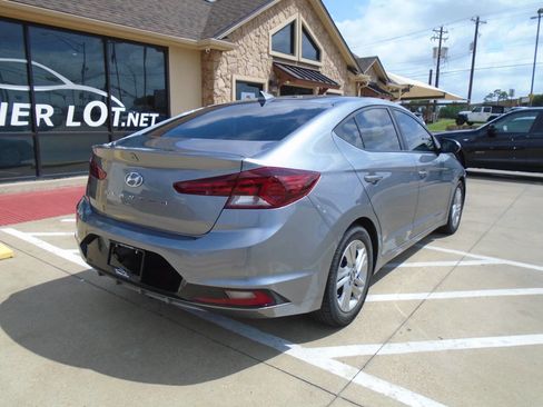 Used 2019 Hyundai Elantra Value Edition w/ Cargo Package FWD image 8