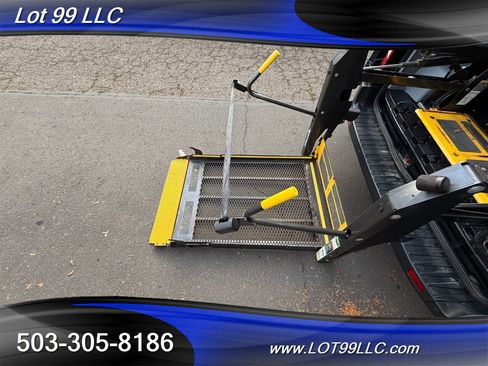 Used 2015 Ford Transit 350 XL image 18