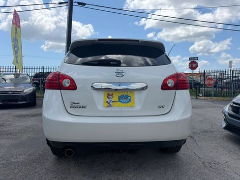 Used 2012 Nissan Rogue SV w/ Premium Pkg FWD image 5