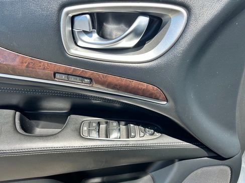 Used 2019 INFINITI QX60 Luxe w/ Sensory Package AWD/4WD image 21