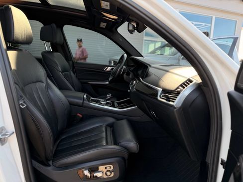 Used 2020 BMW X5 xDrive40i w/ M Sport Package AWD/4WD image 35