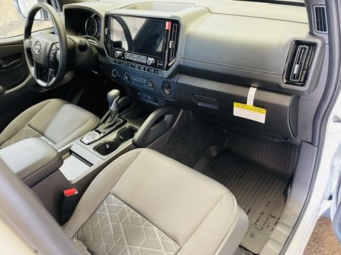 New 2026 Nissan Frontier SV image 15