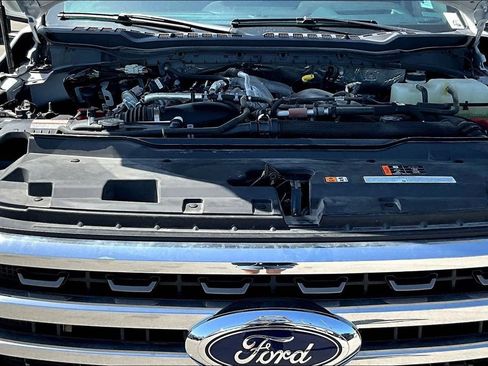 Used 2024 Ford F250 King Ranch w/ Chrome Package AWD/4WD image 9