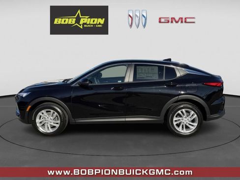 New 2026 Buick Envista Preferred image 3