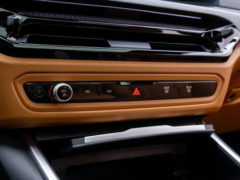 New 2026 BMW 330i xDrive Sedan w/ M Sport Package image 25